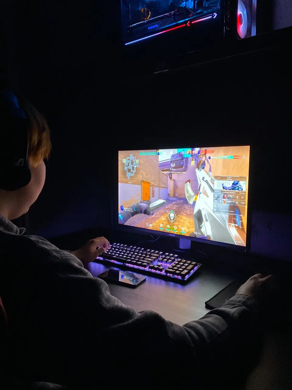 Изображение клуба Cyber Holl № 1