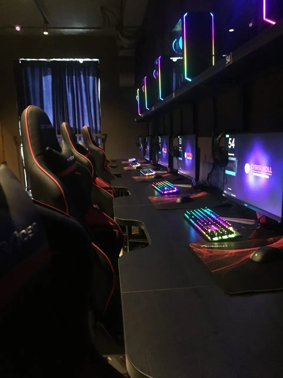 Изображение клуба Cyber Holl № 4