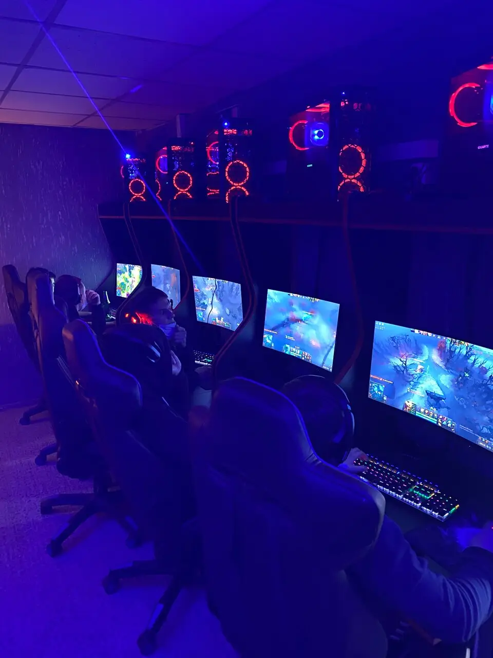 Изображение клуба CyberRing на Ленина № 2