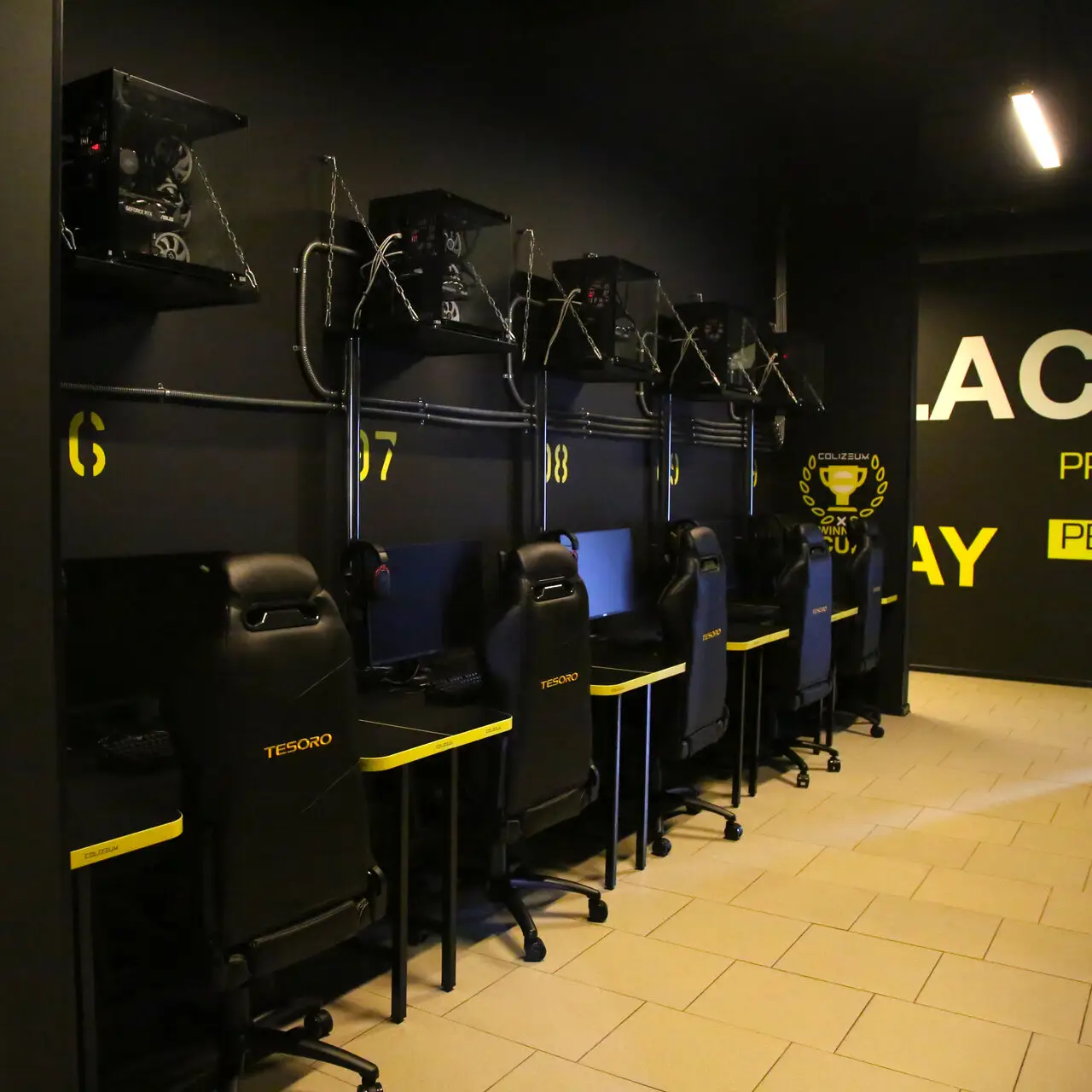 Изображение клуба COLIZEUM на Островского № 6