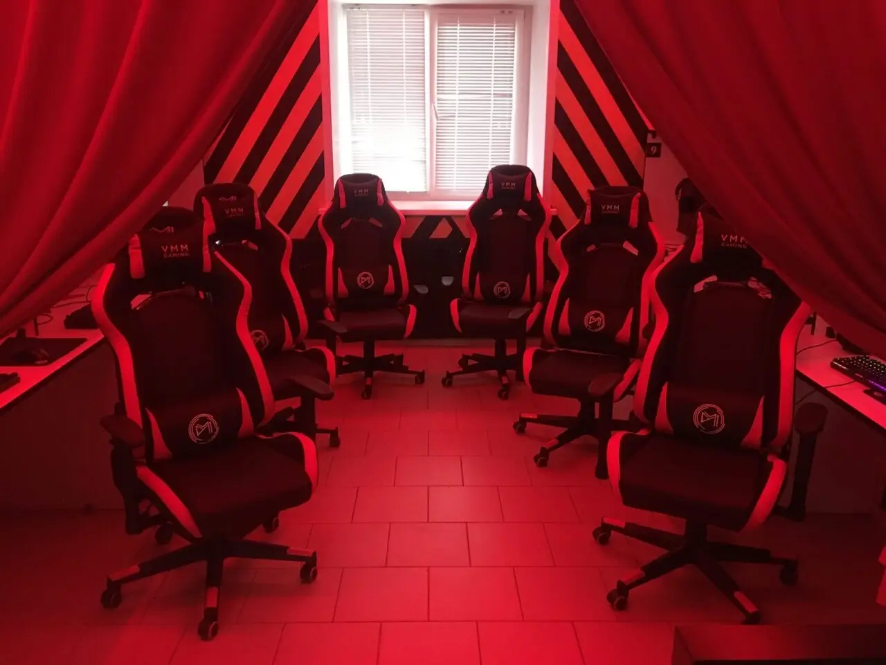 Изображение клуба ZEUS на проспекте Ленина № 1