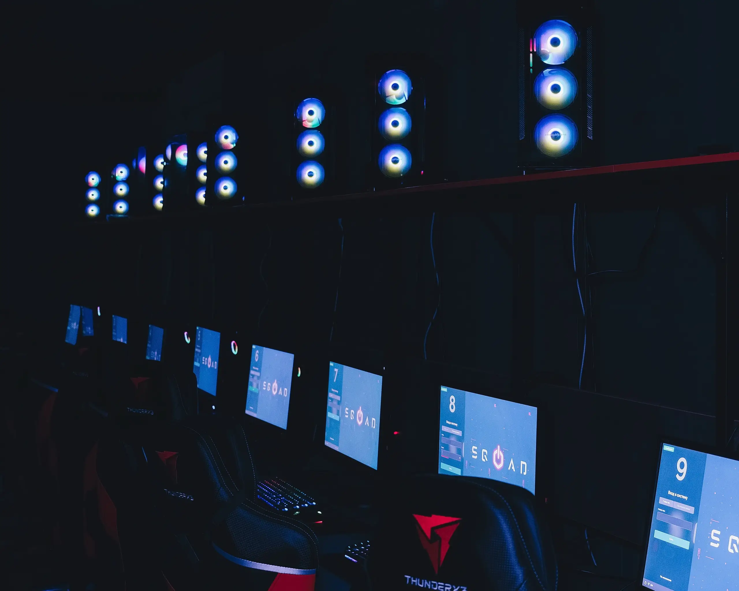 Изображение клуба Squad № 6