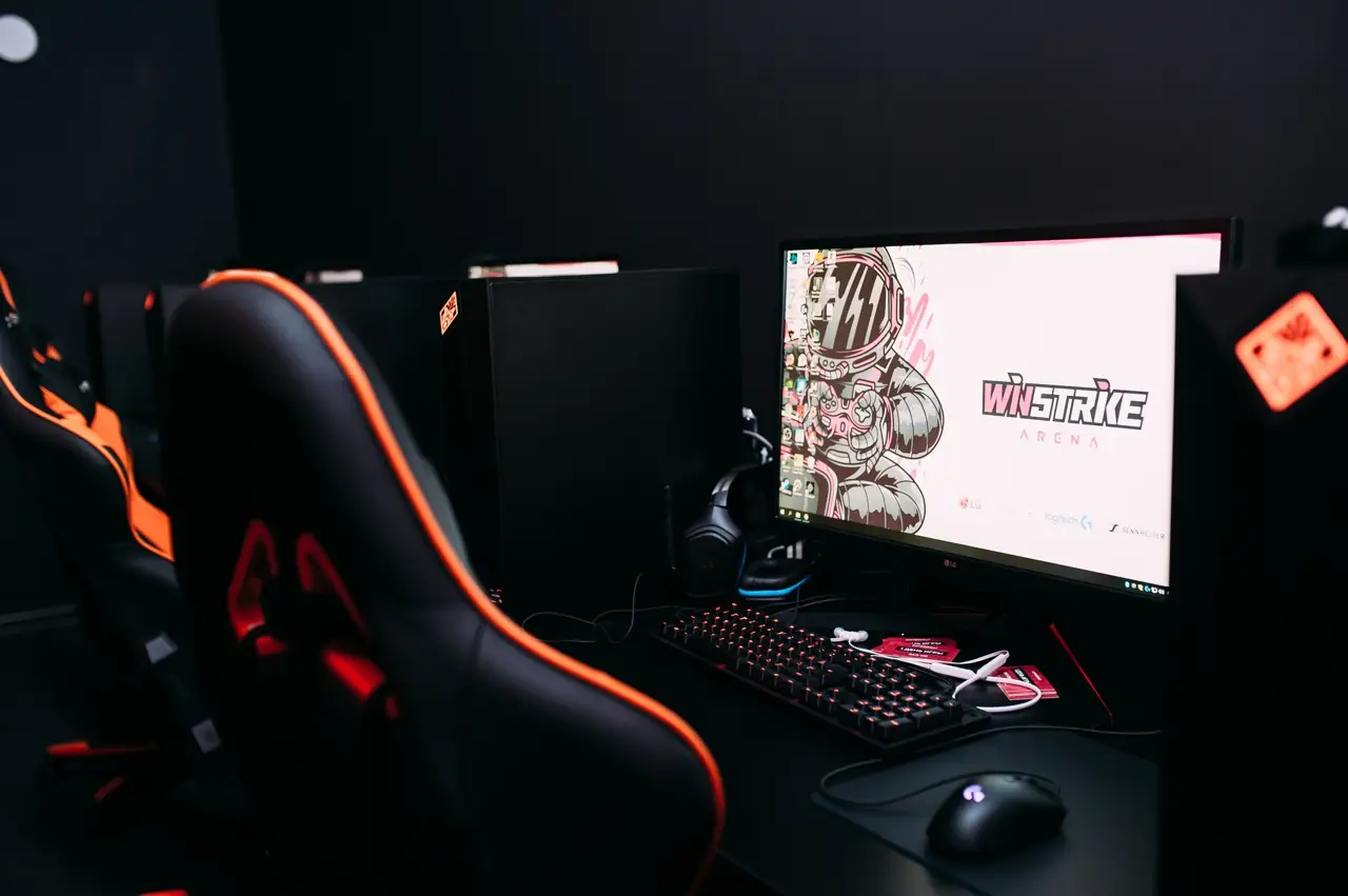 Изображение клуба Winstrike Arena на Трёхсвятской № 1