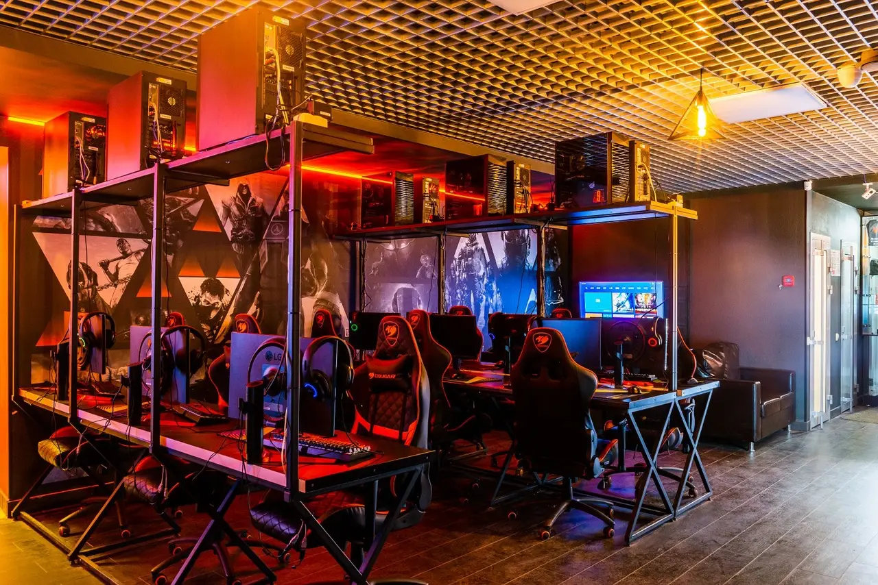 Изображение клуба United Gamers на Можайского № 6