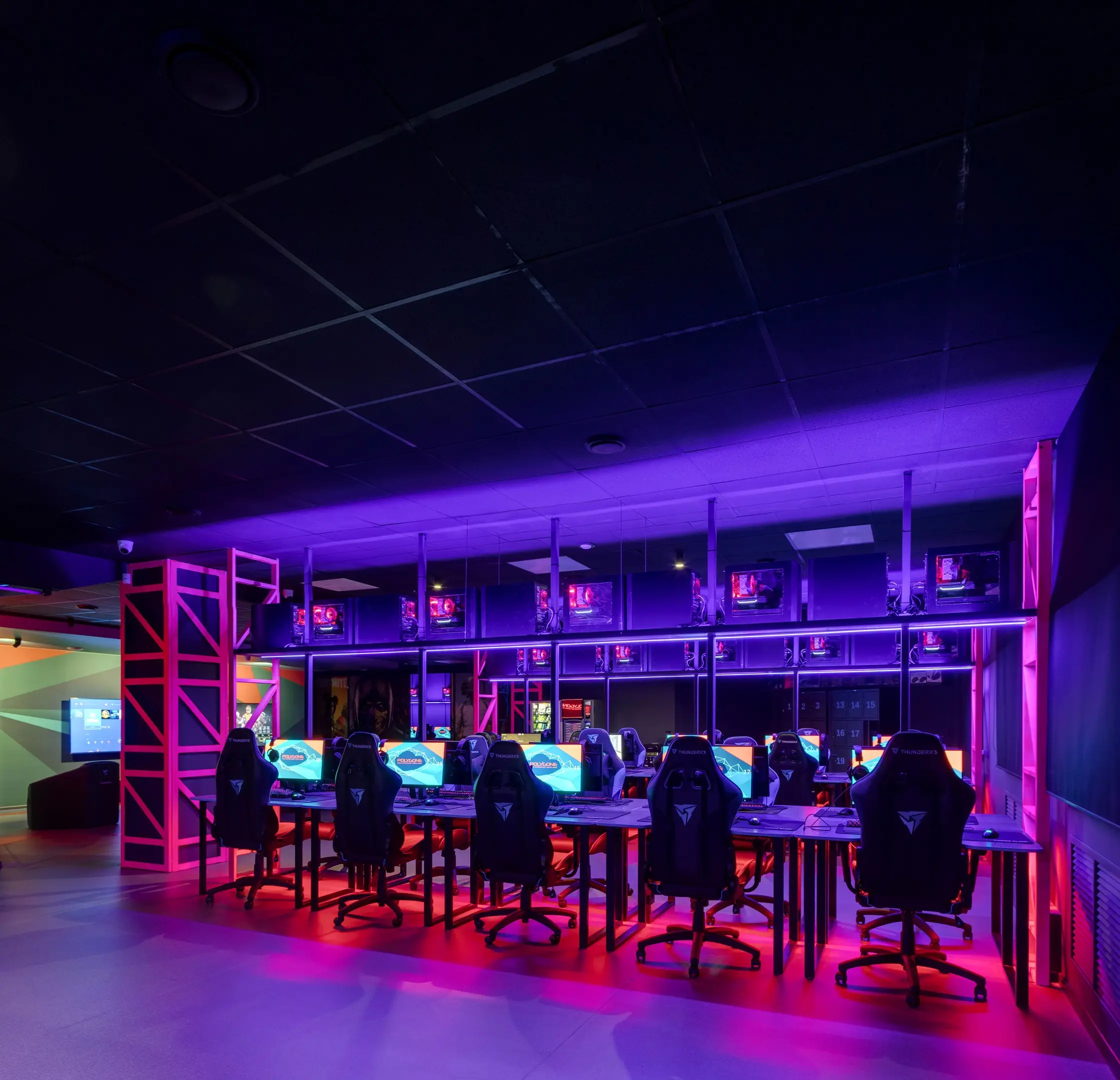 Изображение клуба Polygone на 50 лет Пионерии № 2