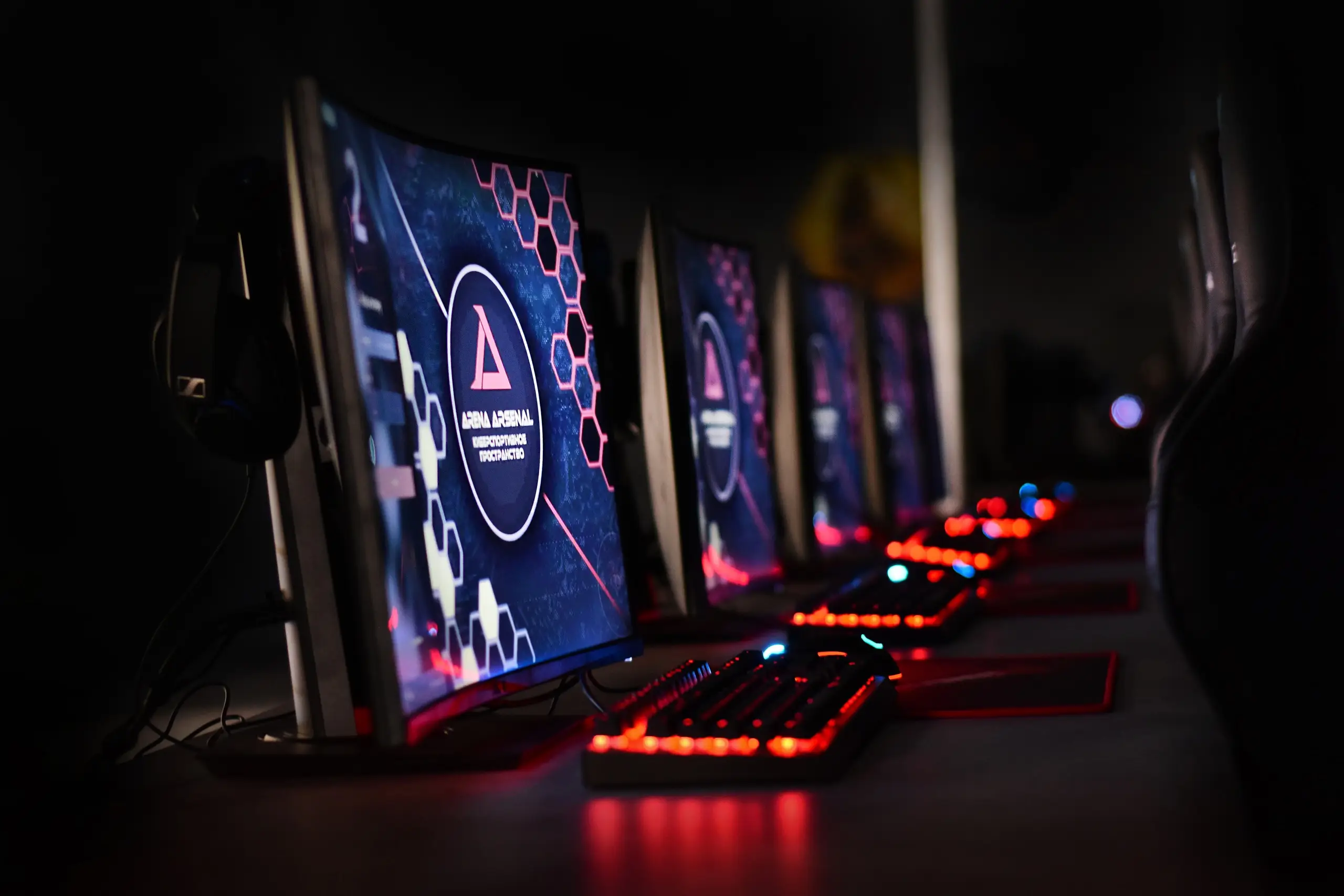 Изображение клуба Arena Arsenal на Суворова № 4