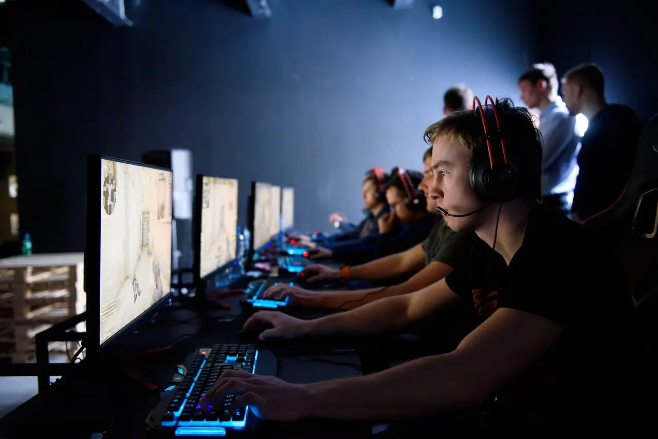 Изображение клуба Cyberia Sport на Геологоразведчиков № 6