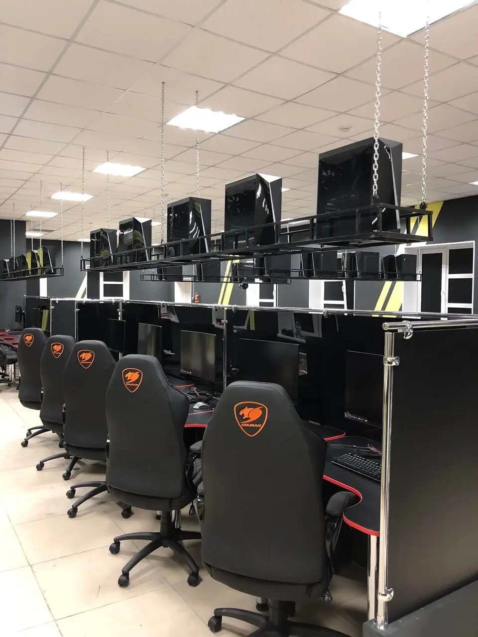 Изображение клуба BoosterSpace на Дзержинского № 7