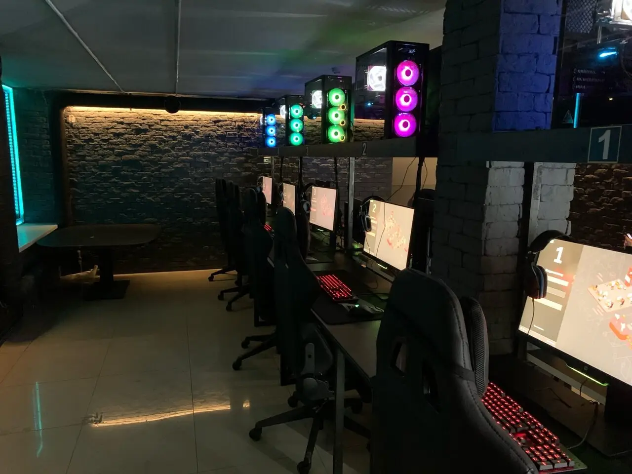 Изображение клуба Underground № 4