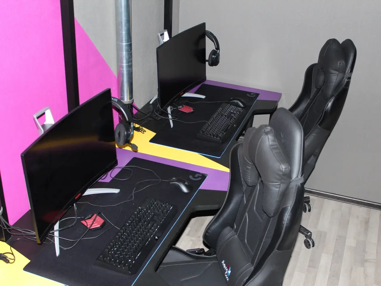 Изображение клуба GameOver на Победы № 1