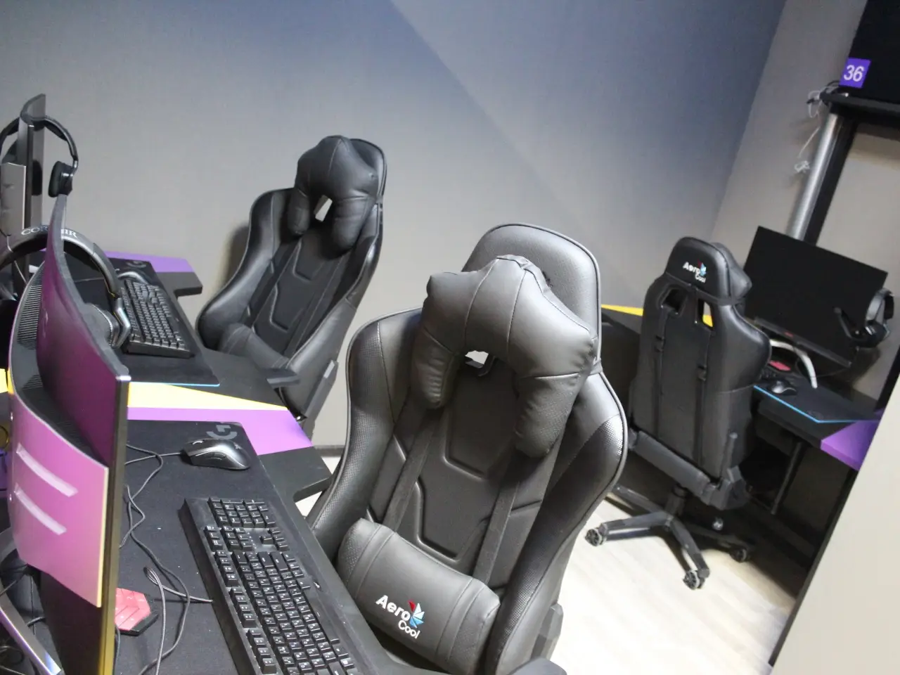 Изображение клуба GameOver на Победы № 4