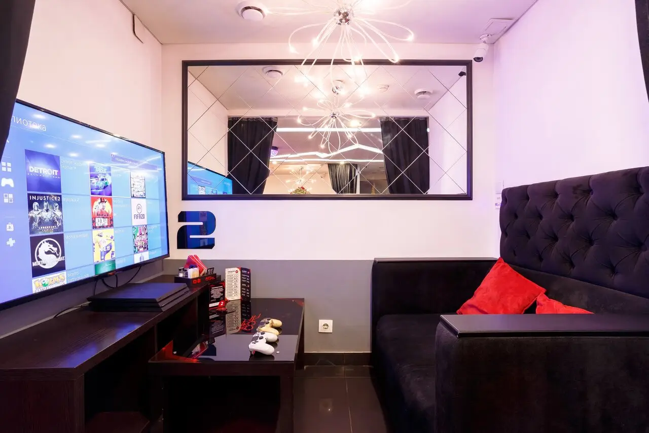 Изображение клуба PRESS F на Ямашева № 7