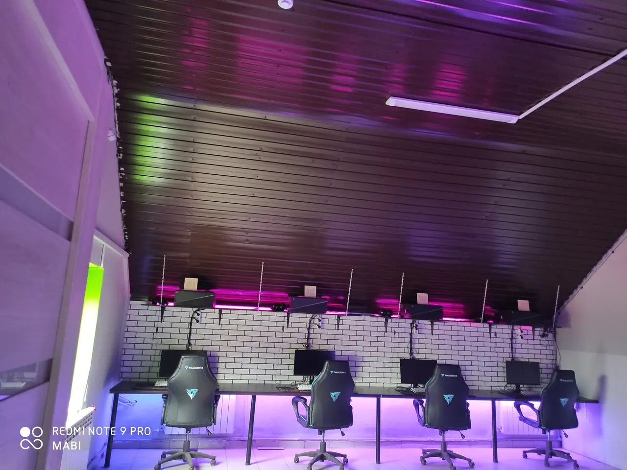 Изображение клуба G point на Ньютона № 5