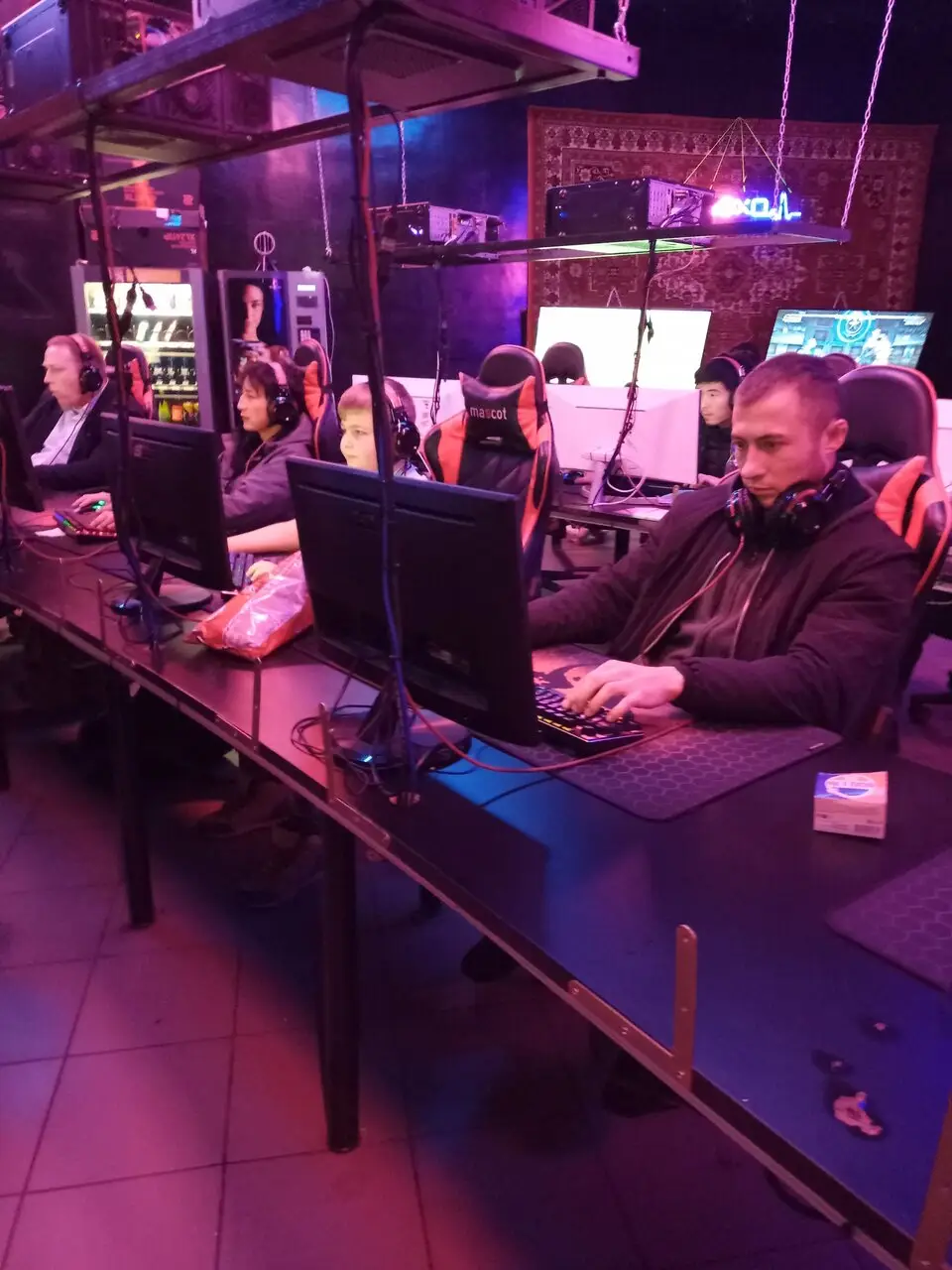 Изображение клуба Cyberplace на Олимпийском проспекте № 3