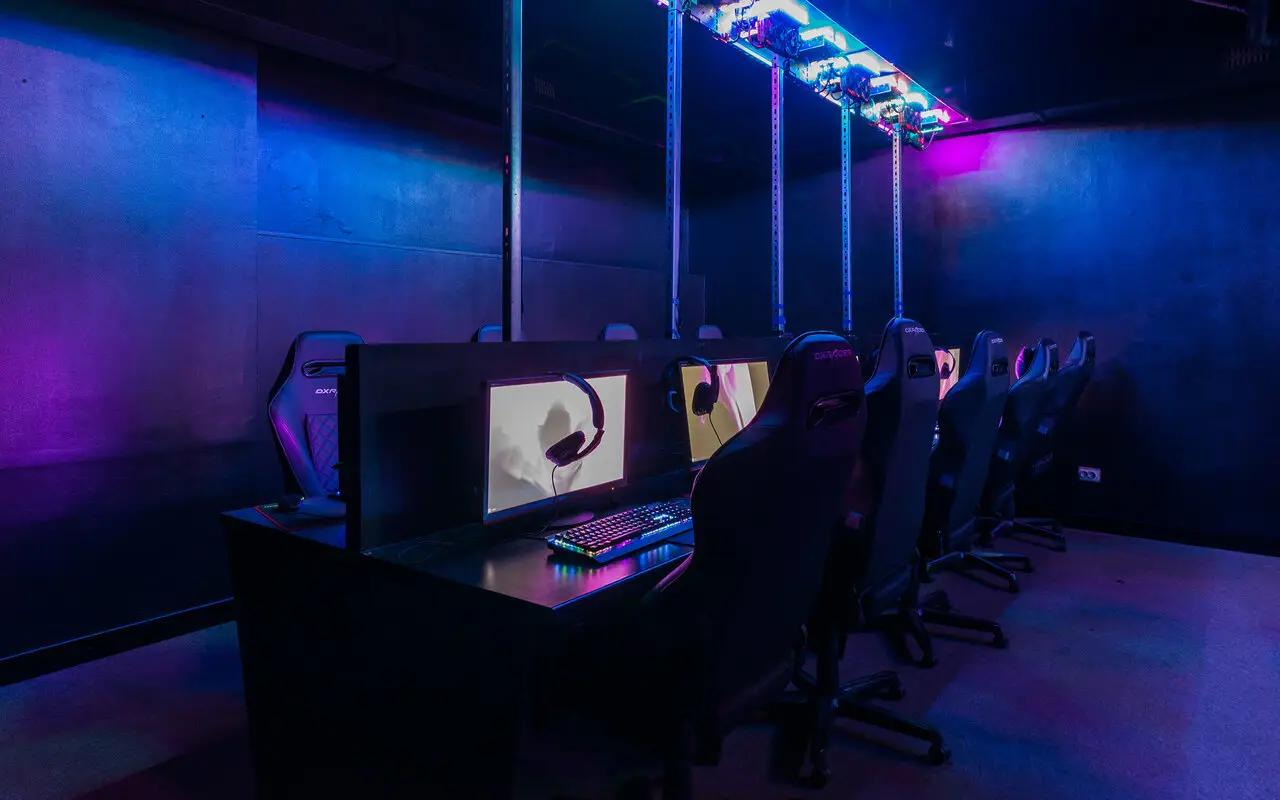 Изображение клуба RedZone Respawn № 7