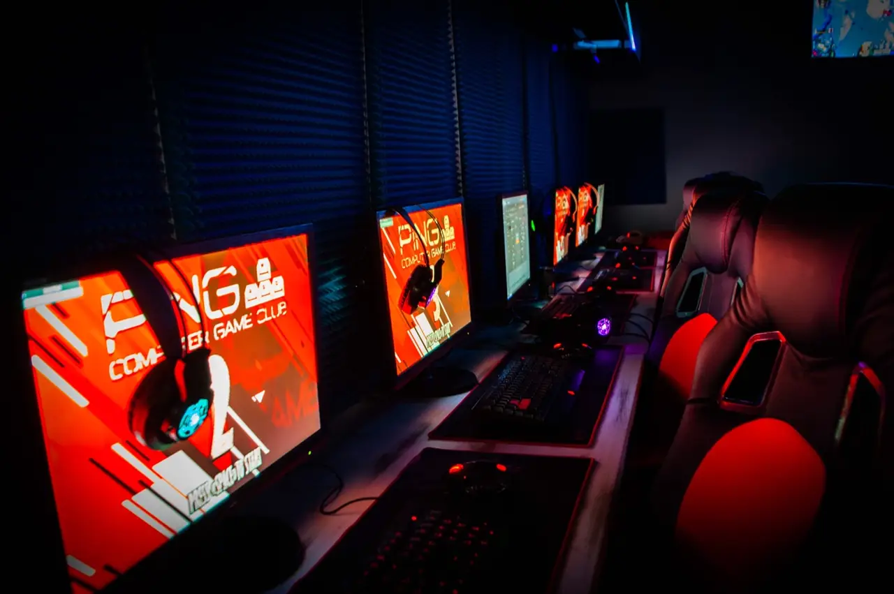 Изображение клуба PING CYBER CLUB № 3