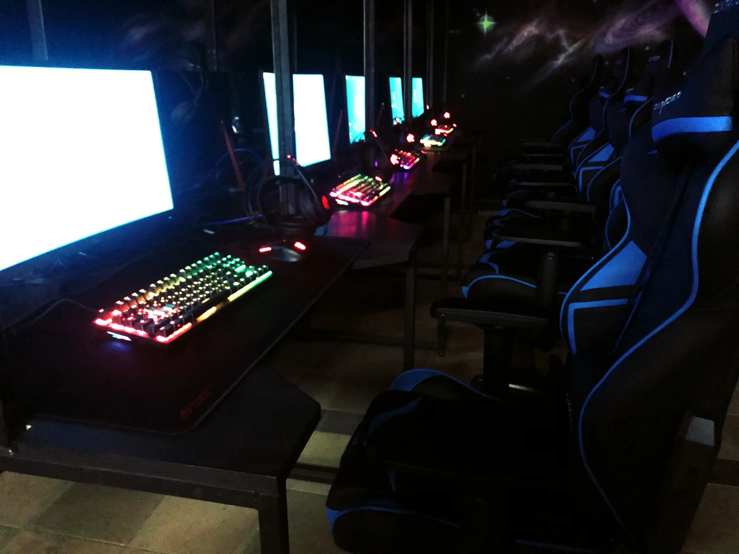 Изображение клуба Forward Gaming на Советской 9 № 4