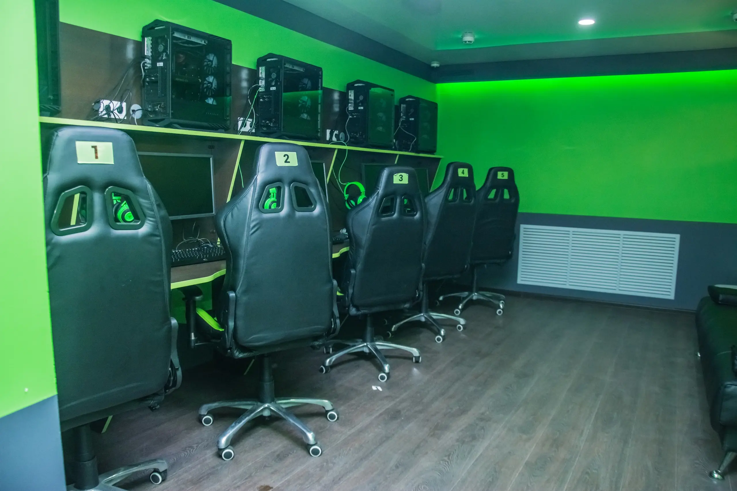 Изображение клуба Play Room № 6