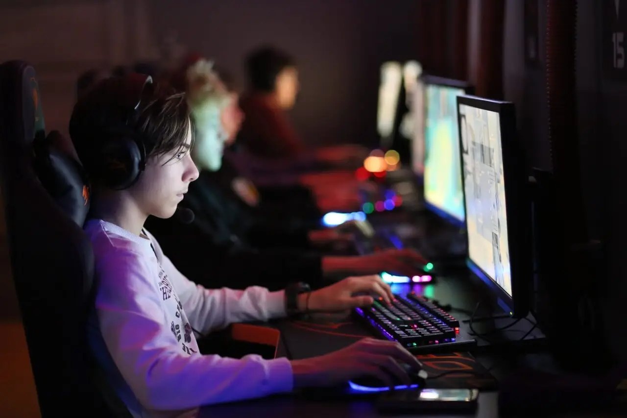 Изображение клуба Blackout Arena № 5