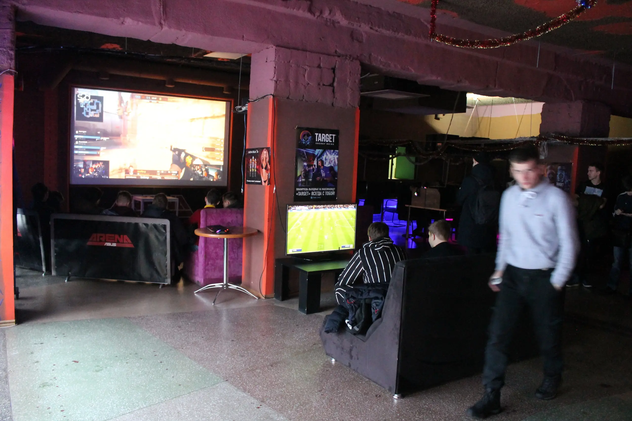 Изображение клуба ASUS Арена на Ленина № 3