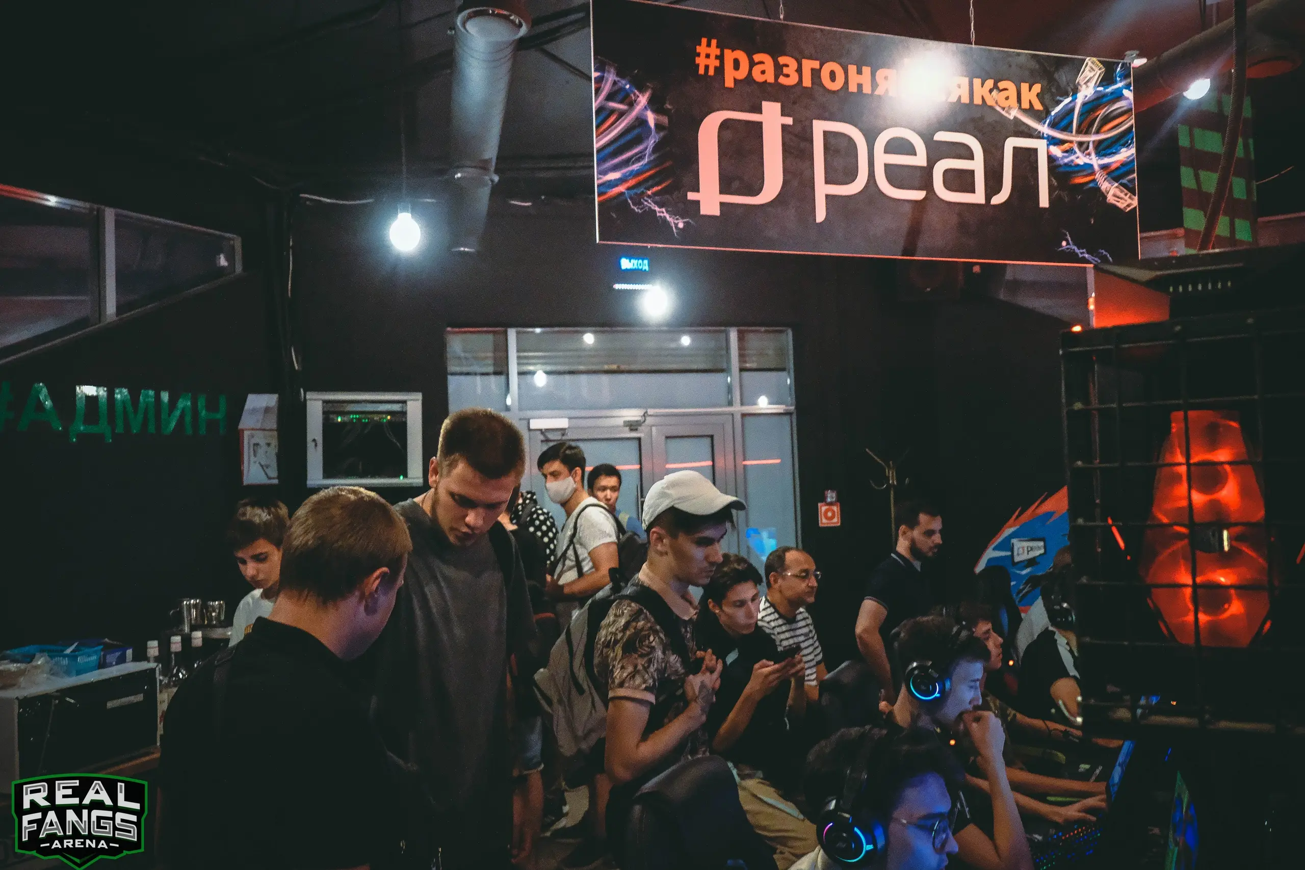 Изображение клуба КЛЫКИ Arena на Ахматовской № 1