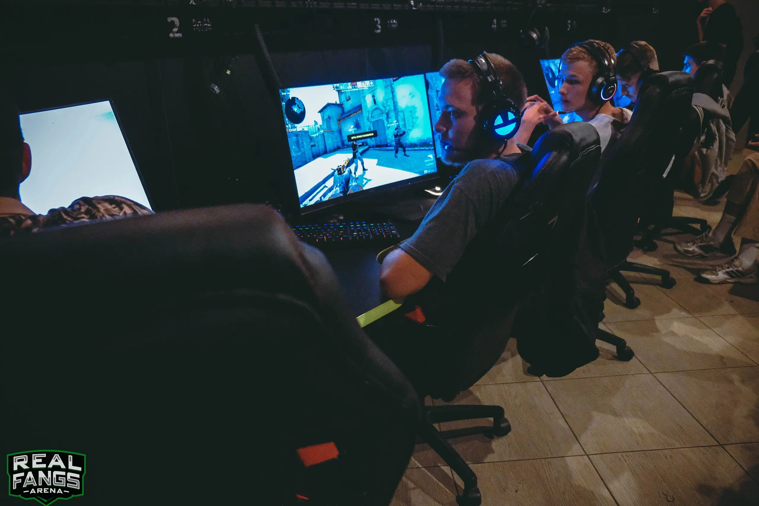 Изображение клуба КЛЫКИ Arena на Ахматовской № 4