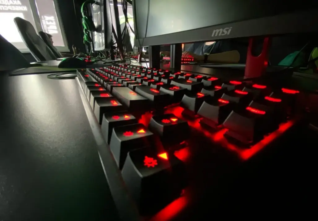 Изображение клуба Cyber Croc на Маркса № 4