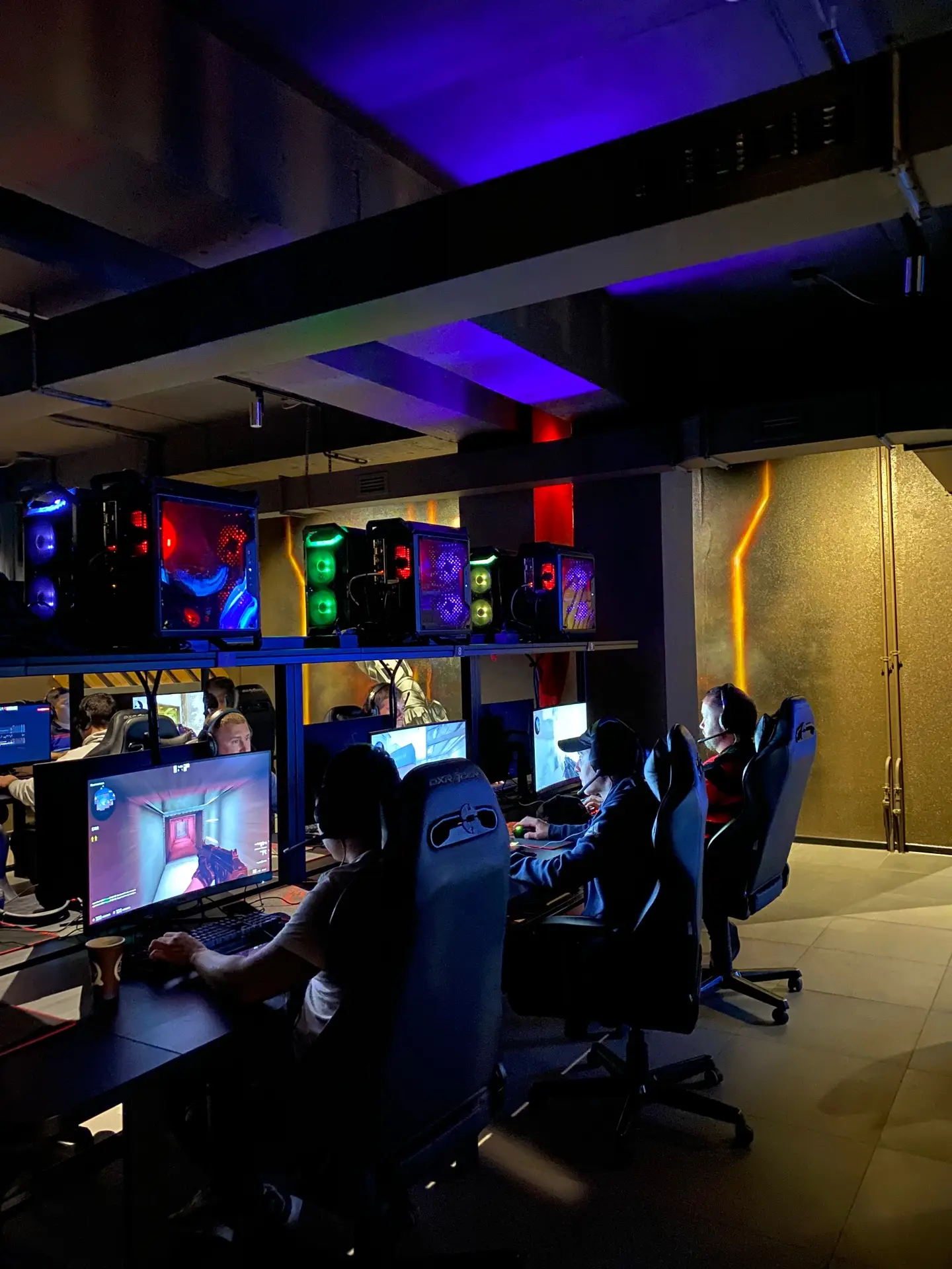 Изображение клуба Cyber Holl № 7