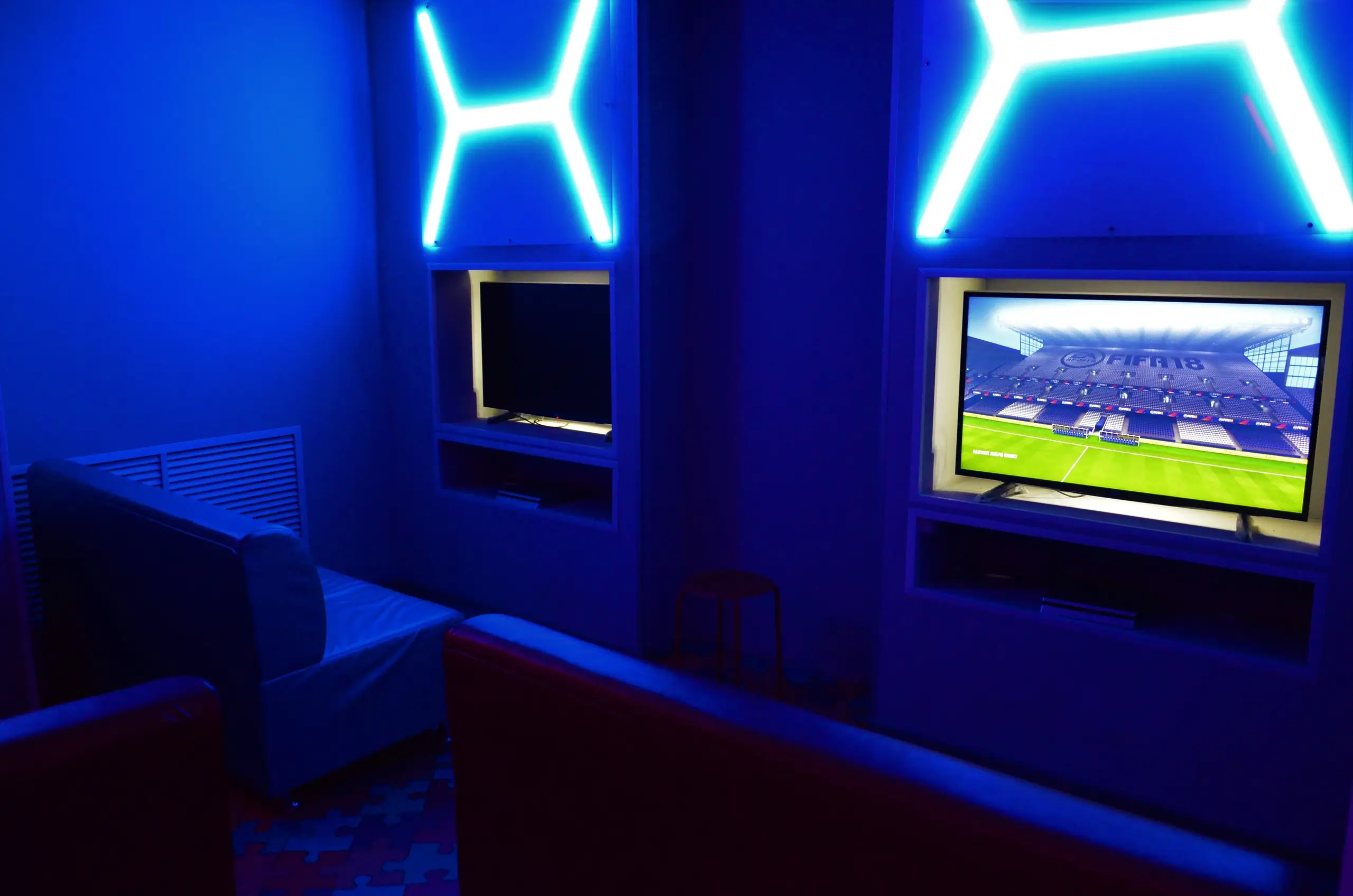 Изображение клуба RedRiver № 1