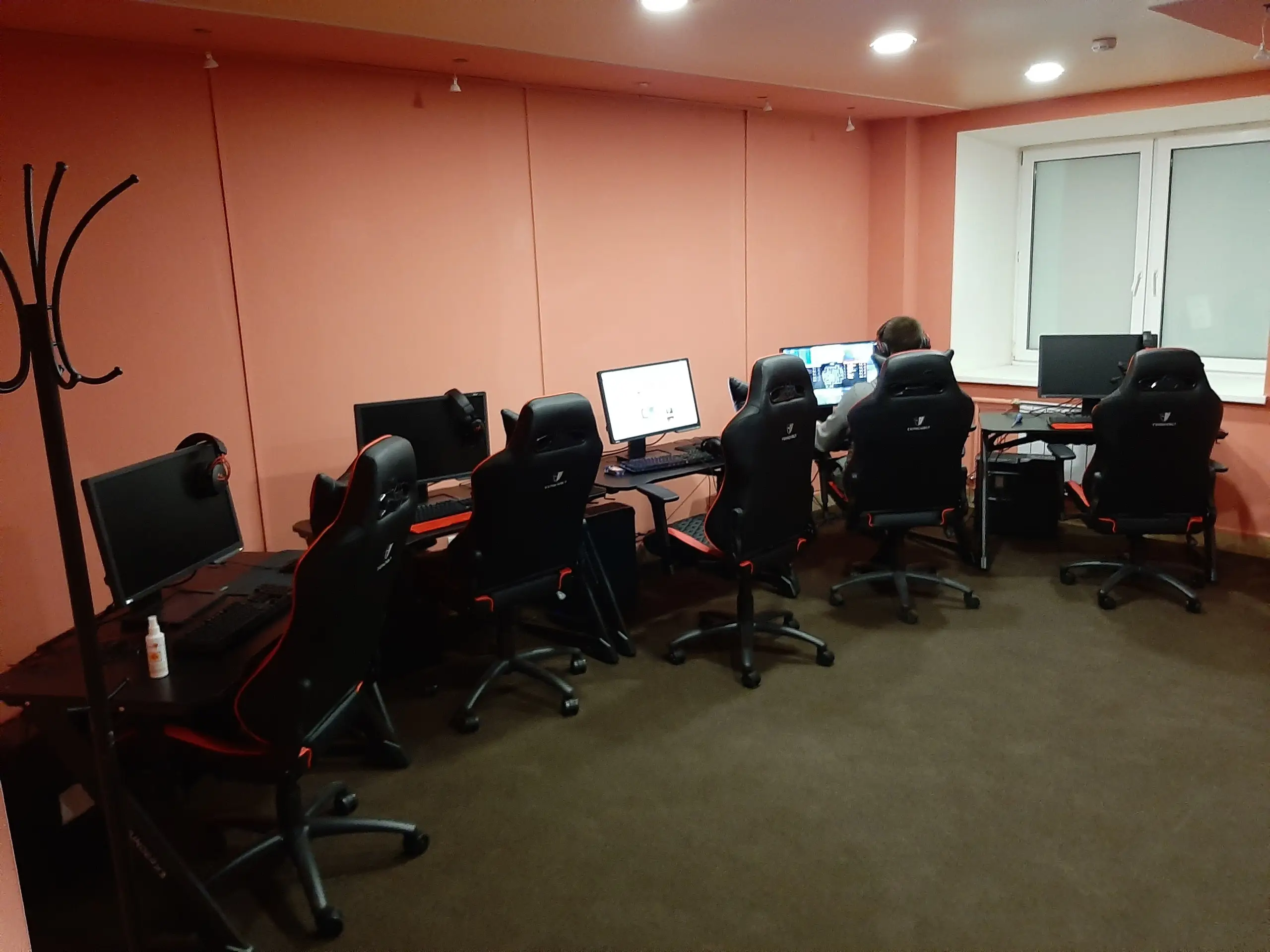 Изображение клуба GAMEZONE на Строителей № 4