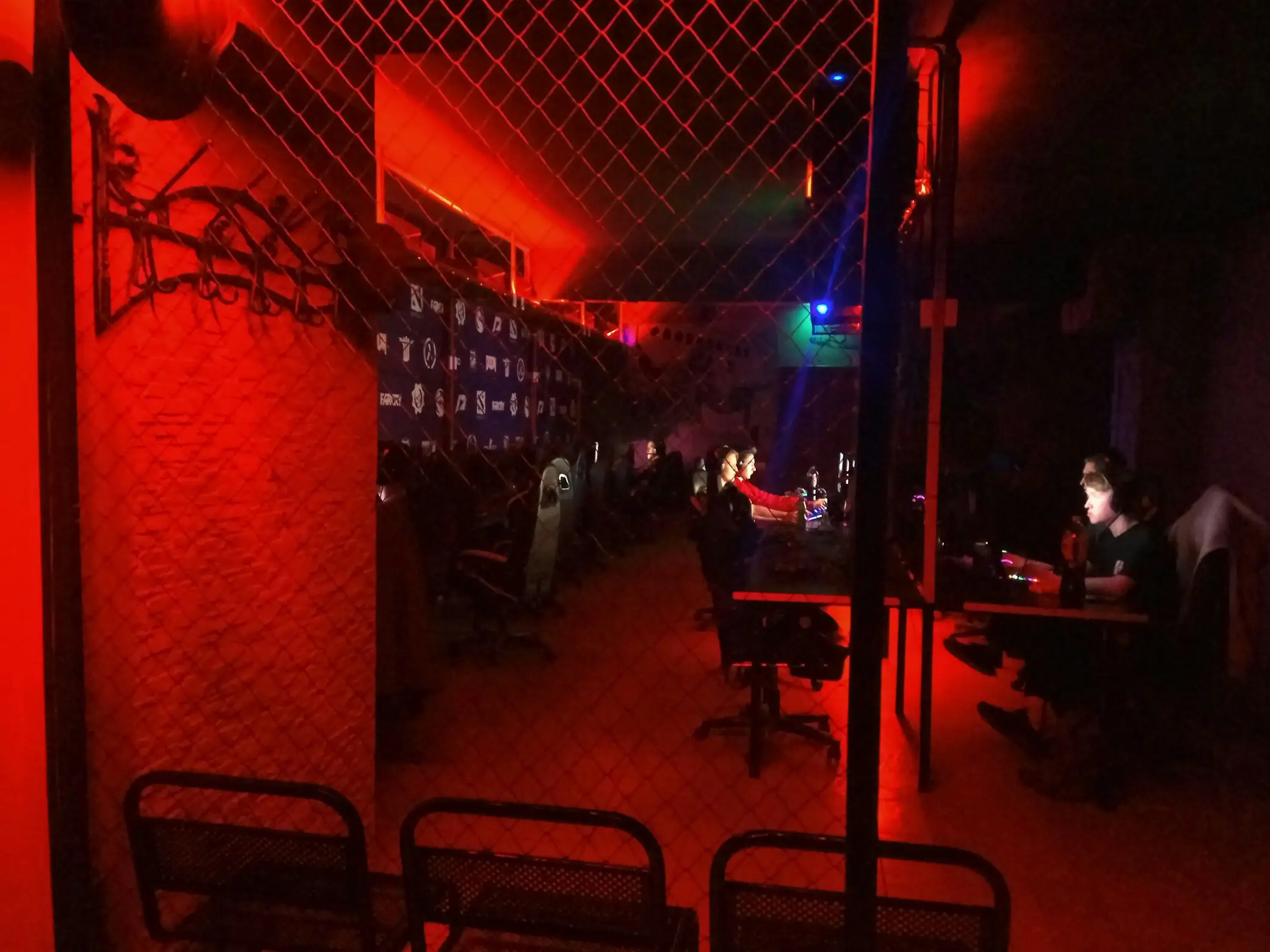 Изображение клуба CYBER BAND № 6