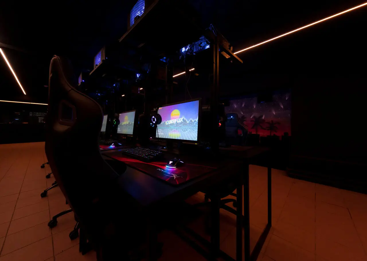 Изображение клуба CYBERFLEX № 3