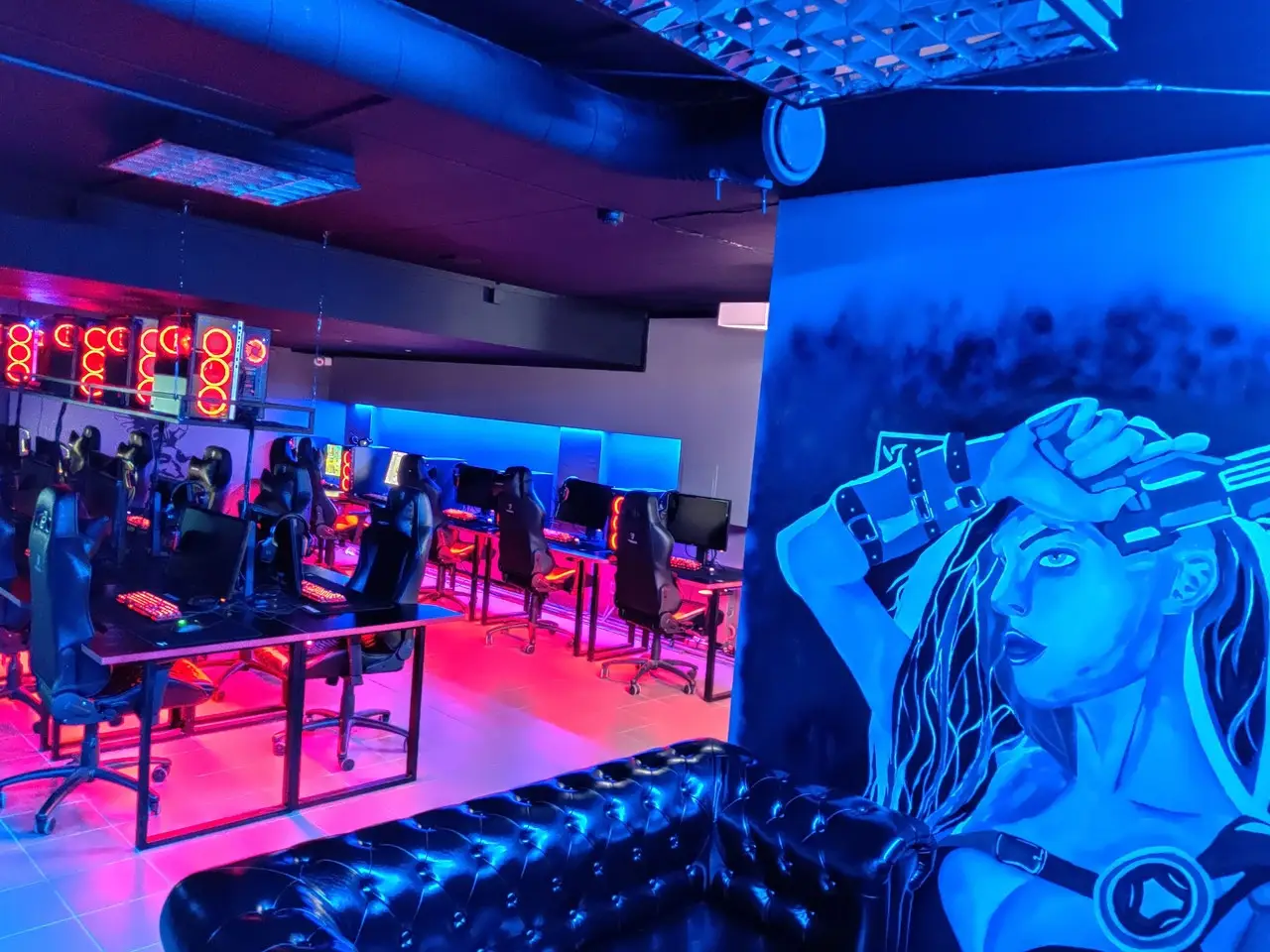 Изображение клуба CyberX на проспекте Октября № 9