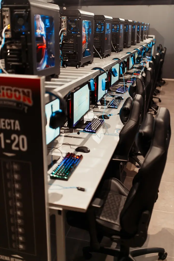 Изображение клуба Poligon "CYBEROMSK" № 6