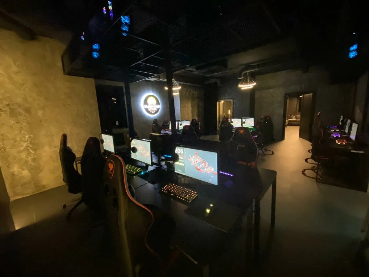 Изображение клуба Black Star Gaming Club на Мосфильмовской № 7