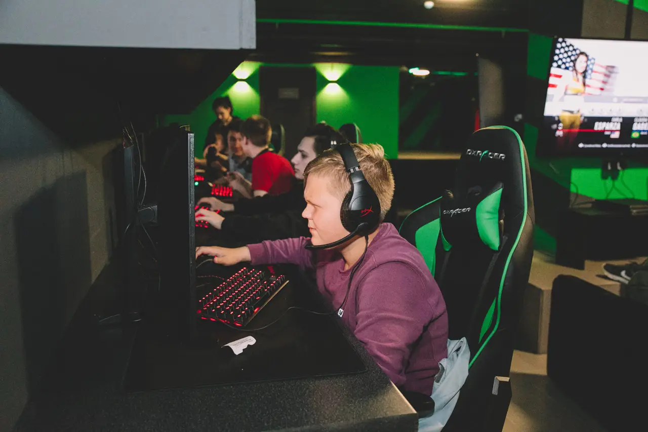 Изображение клуба Black Hornets NEO № 2