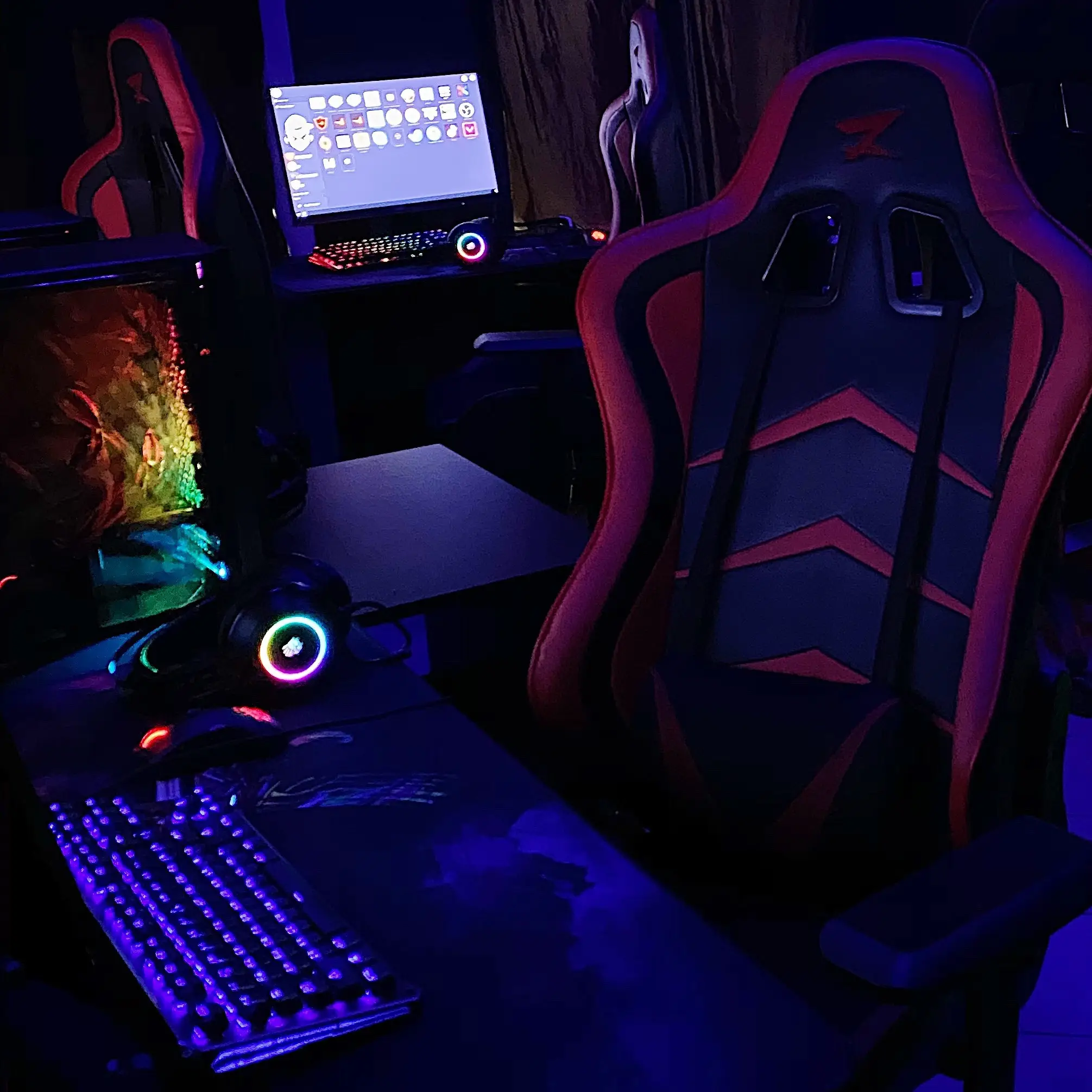 Изображение клуба Godlike № 1