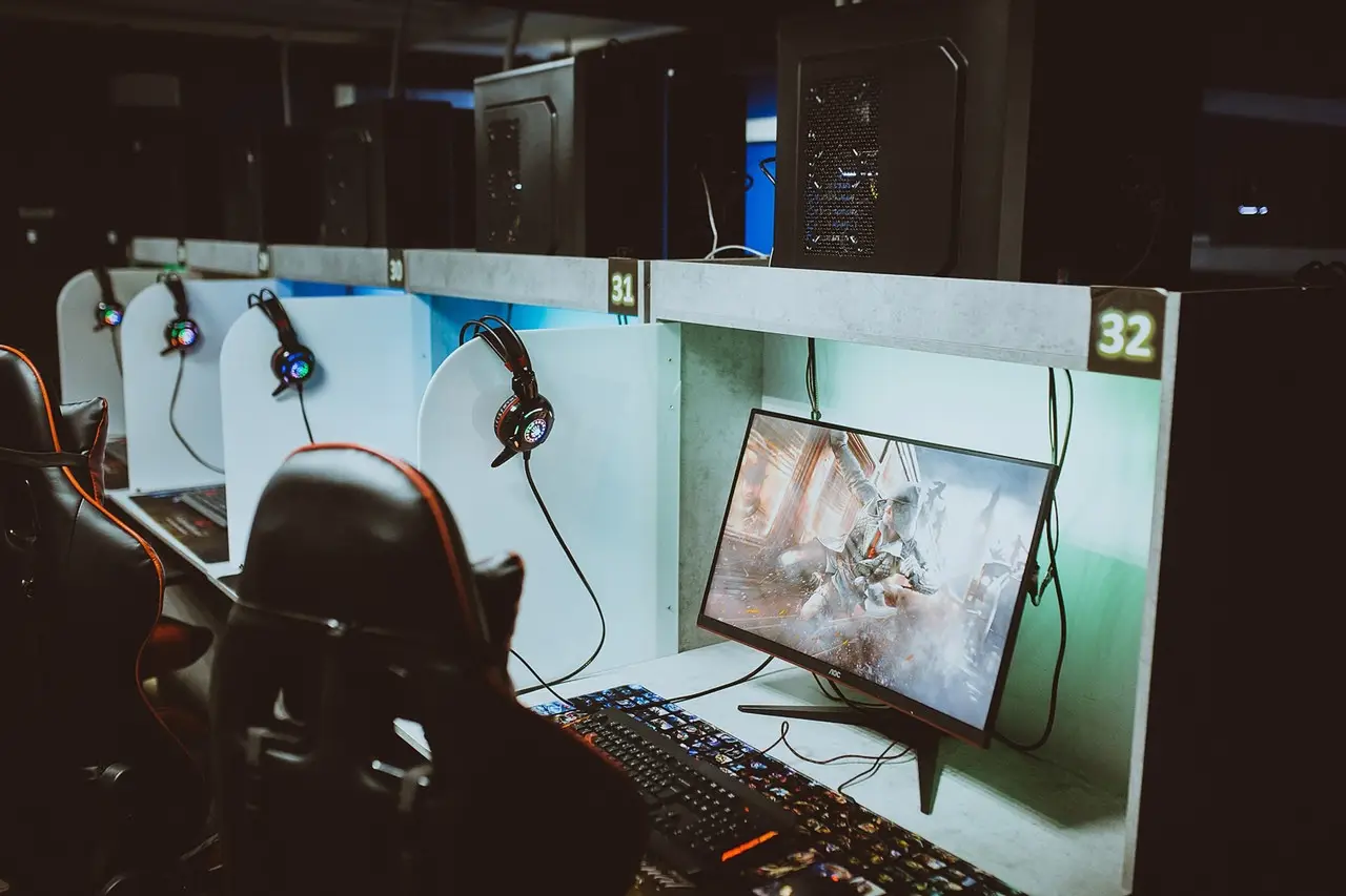 Изображение клуба Aegis на Гагарина № 6