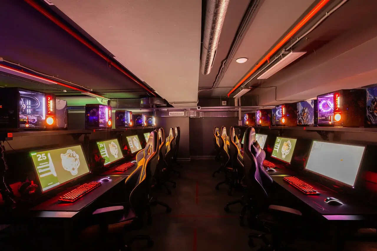 Изображение клуба Cyber Tiger № 3