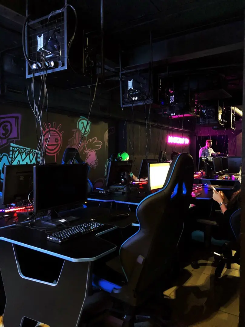 Изображение клуба Leet Нарвская № 2