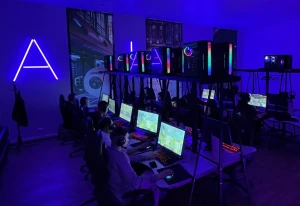 Изображение клуба AIM cyberspace
