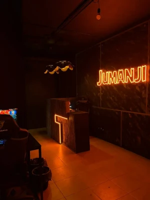 Изображение клуба Jumanji