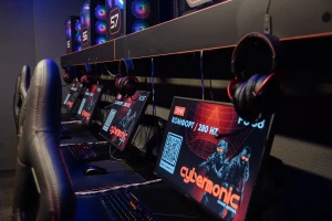 Изображение клуба CYBERMONIC